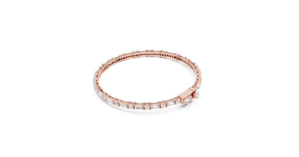 Radiant Emerald-Cut Diamond Link Bracelet in Gold