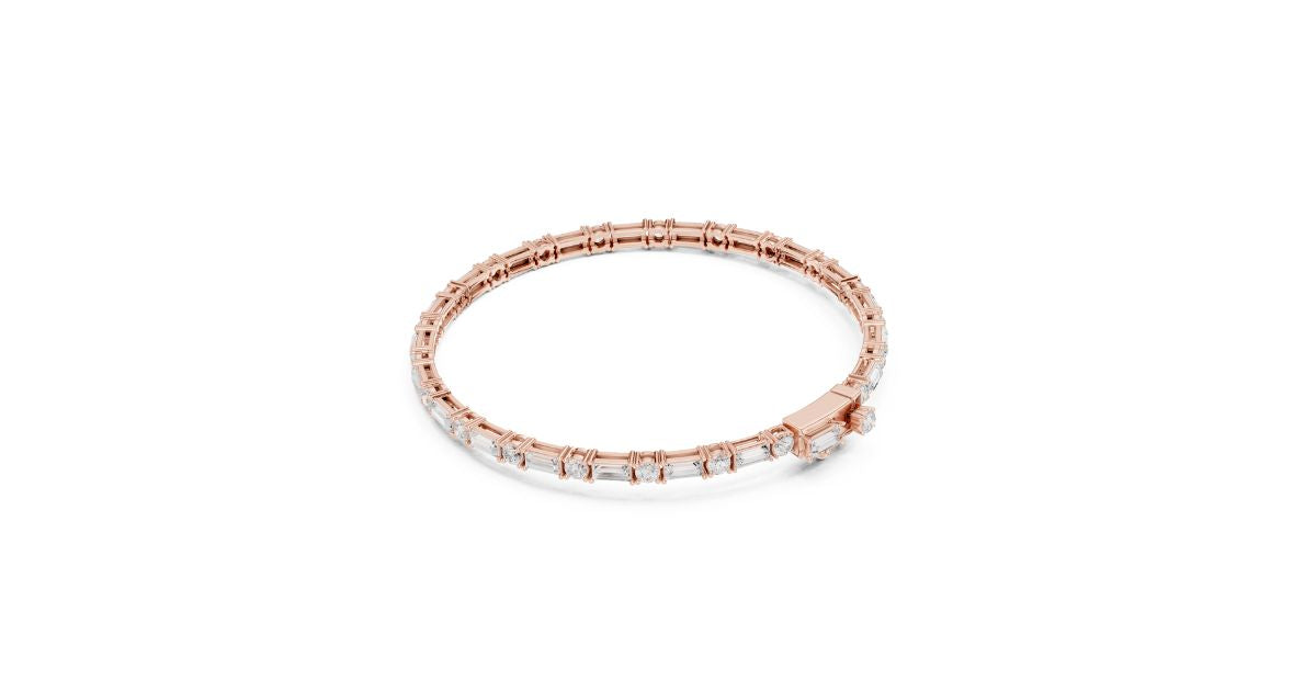 Radiant Emerald-Cut Diamond Link Bracelet in Gold