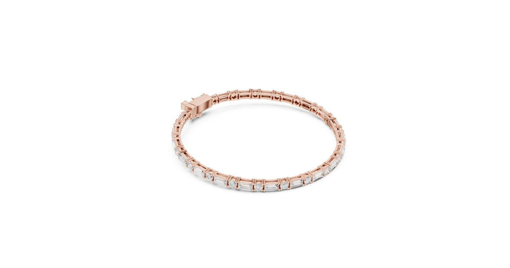 Radiant Emerald-Cut Diamond Link Bracelet in Gold